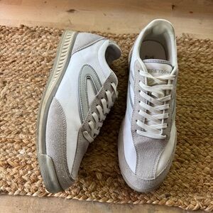 Tretorn Kristine white grey suede low top lace up sneakers size 8.5
